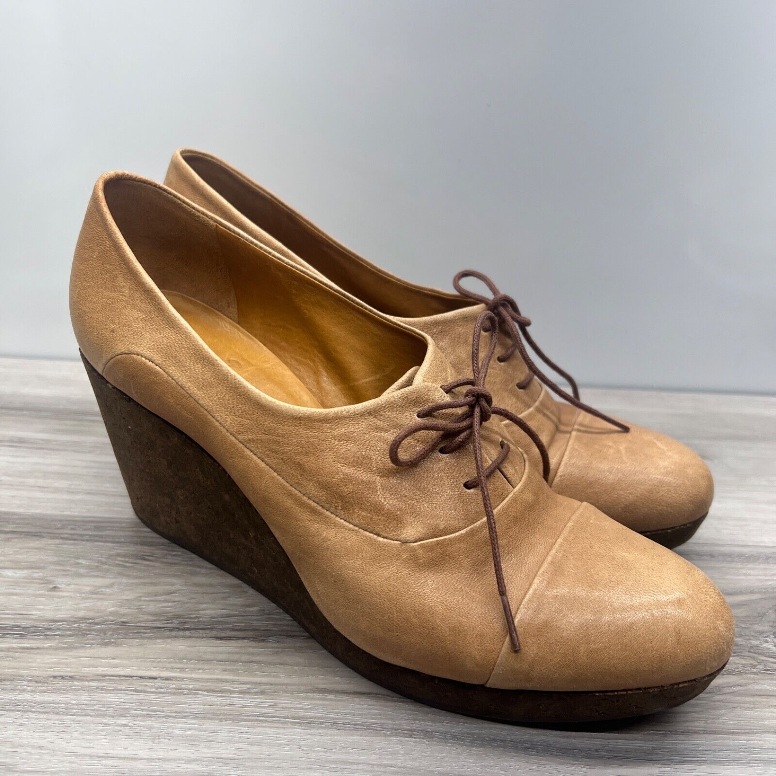 Coclico Lace Up Cork Wedge Heel Light Brown Tan Womens Size 10 Oxford Shoe